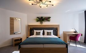 Bed And Breakfast - Homburg Am Main